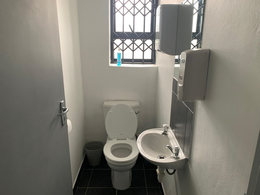 To Let Commercial Property for Rent in Durbanville Hills Western Cape